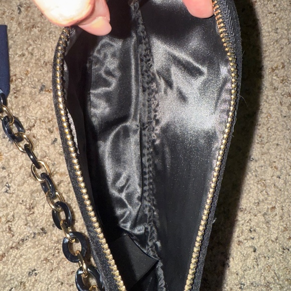 Gucci Beauty GWP Converted Pouch - Picture 4 of 13